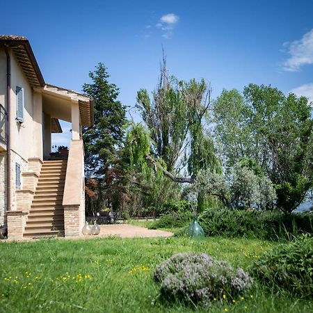 Agriturismo Qui E Ora Villa Bevagna Luaran gambar